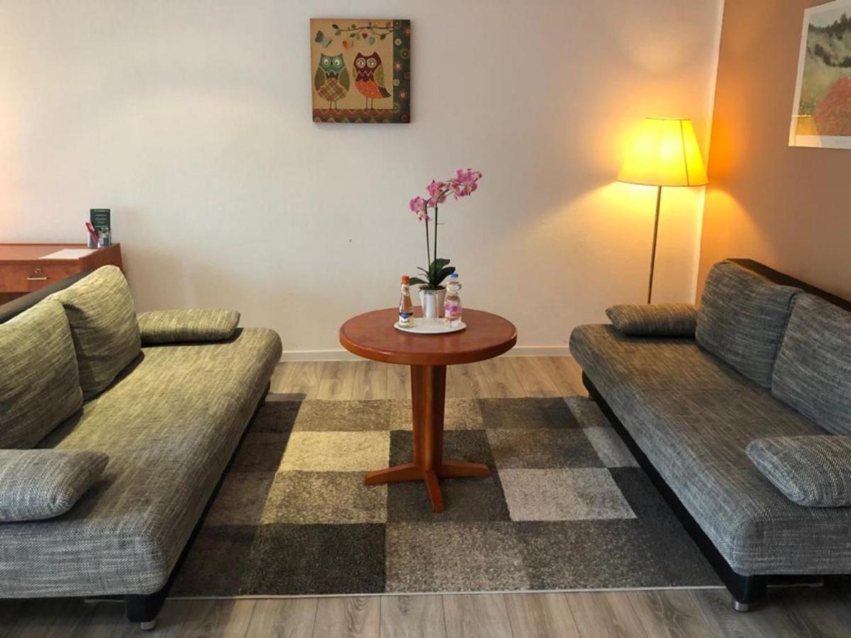 Apartmenthaus Zeuthen Extérieur photo