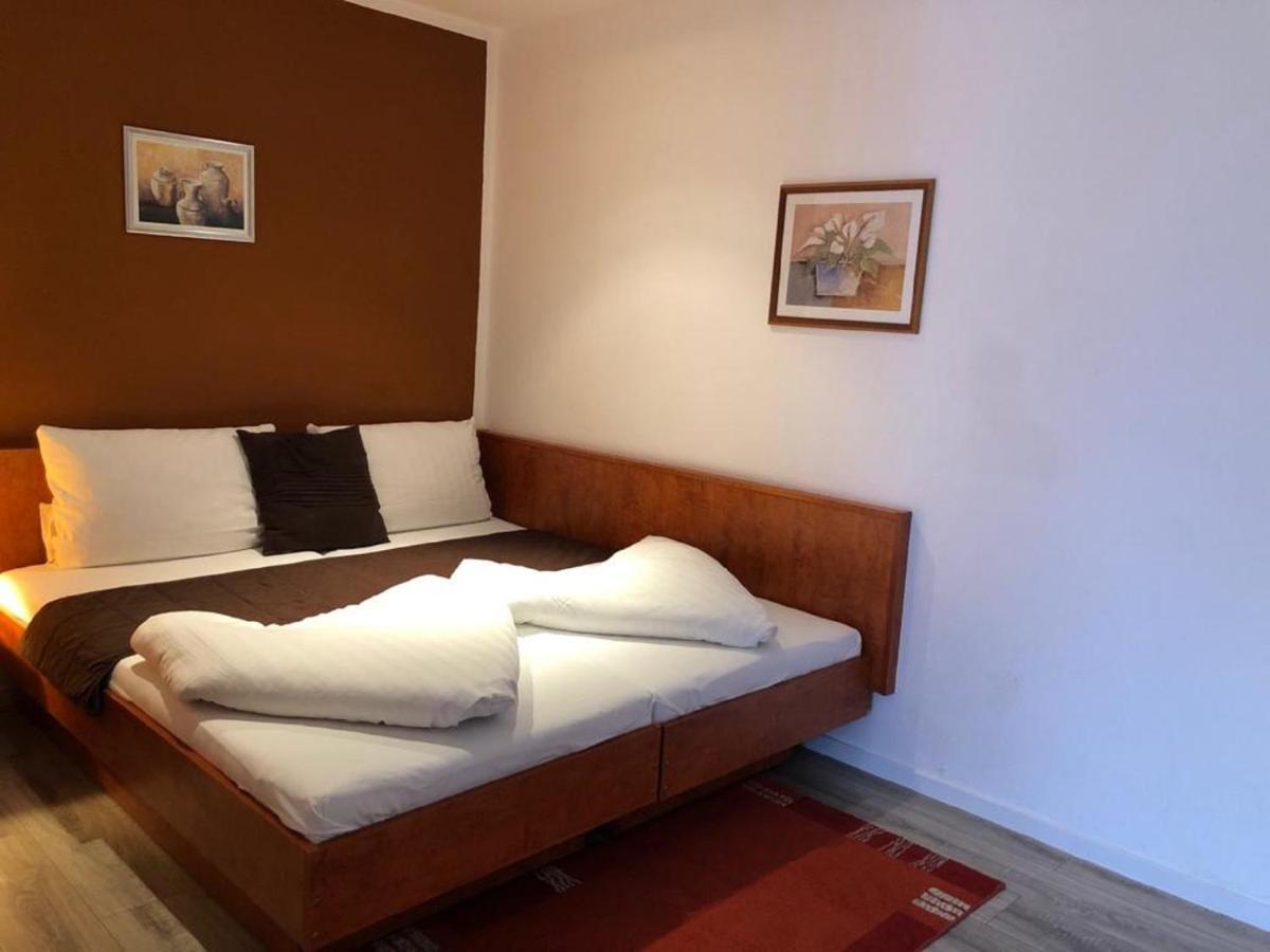 Apartmenthaus Zeuthen Extérieur photo
